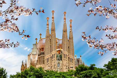 La Sagrada Familia cathedral in spring