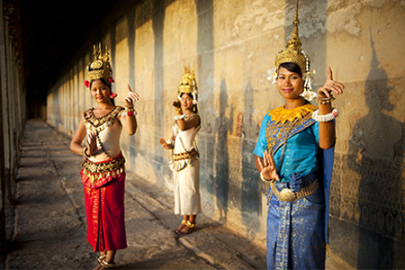 Cambodian women dancing