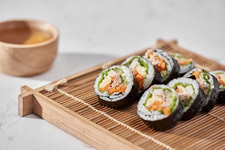 Korean roll Gimbap(kimbob)